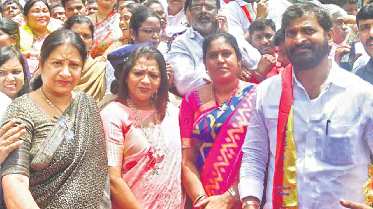 నగరాభివృద్ధిలో కృష్ణస్వామి కృషి ఎనలేనిది