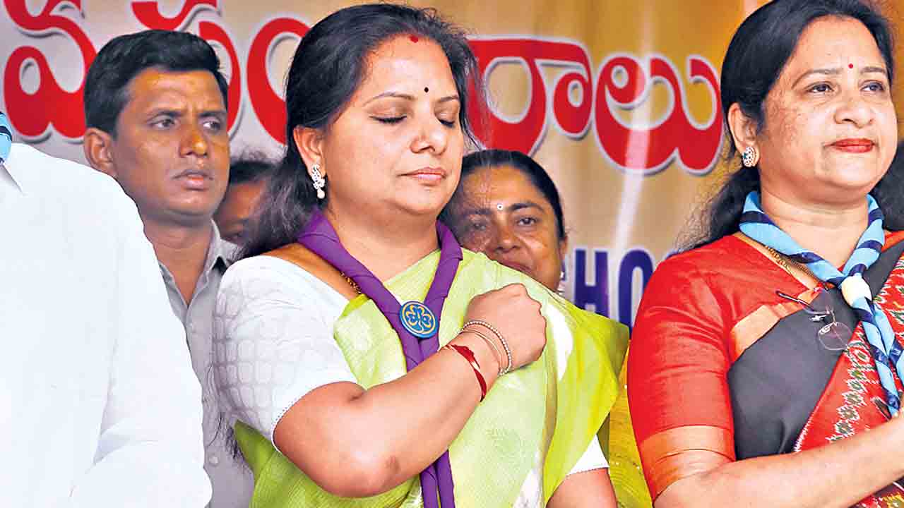 వైభవంగా వజ్రోత్సవాలు