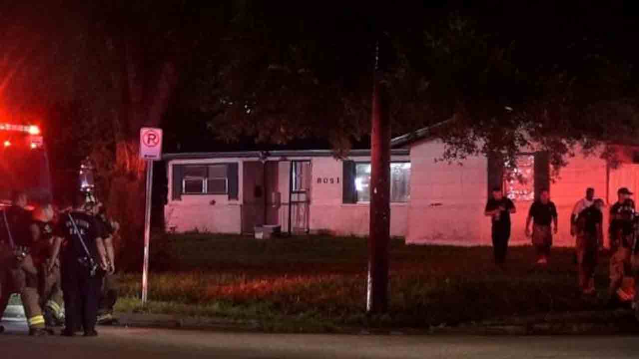 అమెరికాలో కాల్పుల కలకలం.. నలుగురు మృతి