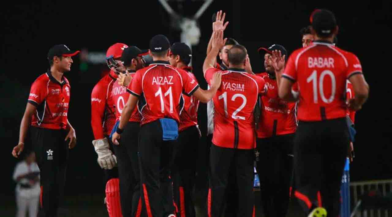 IND vs HK తొలి వికెట్ కోల్పోయిన భారత్.. రోహిత్ శర్మ అవుట్Namasthe