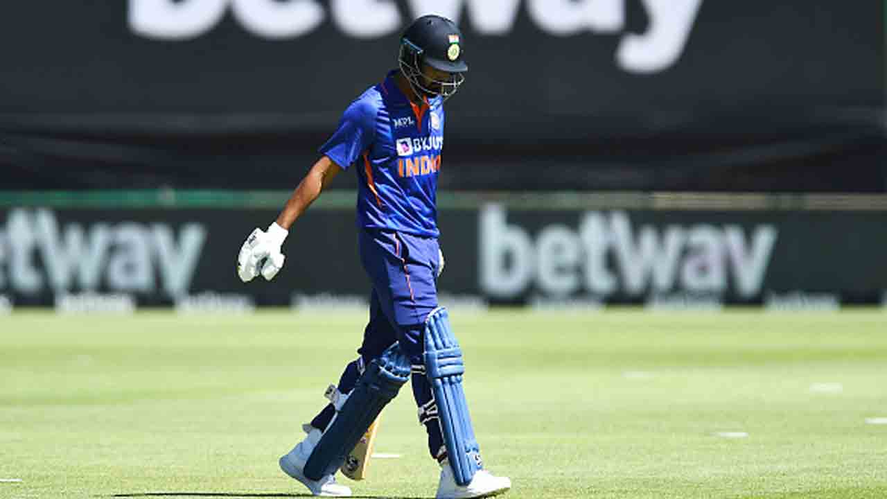 IND vs ZIM | నిరాశపరిచిన రాహుల్.. నాలుగు వికెట్లు కోల్పోయిన భారత్