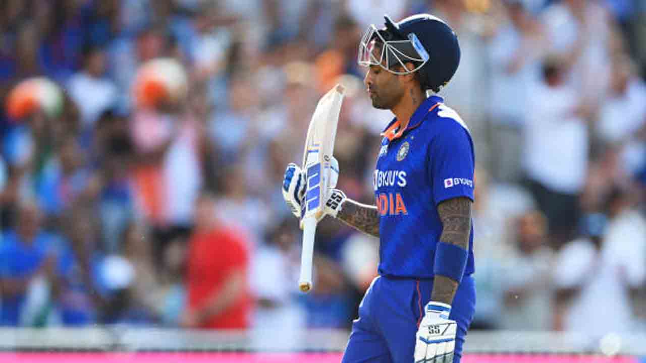 IND vs PAK | సూర్యకుమార్ క్లీన్‌బౌల్డ్.. నాలుగో వికెట్ కోల్పోయిన టీమిండియా