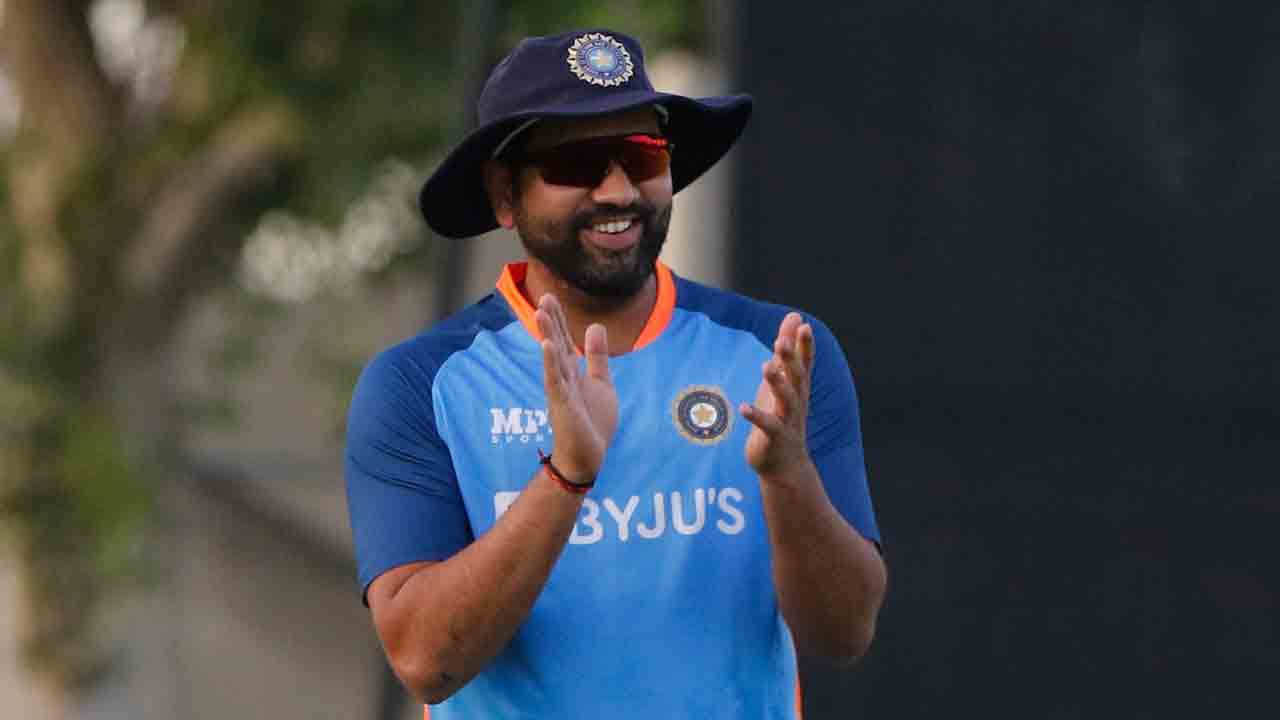 IND vs PAK | టాస్ గెలిచి బౌలింగ్ ఎంచుకున్న రోహిత్