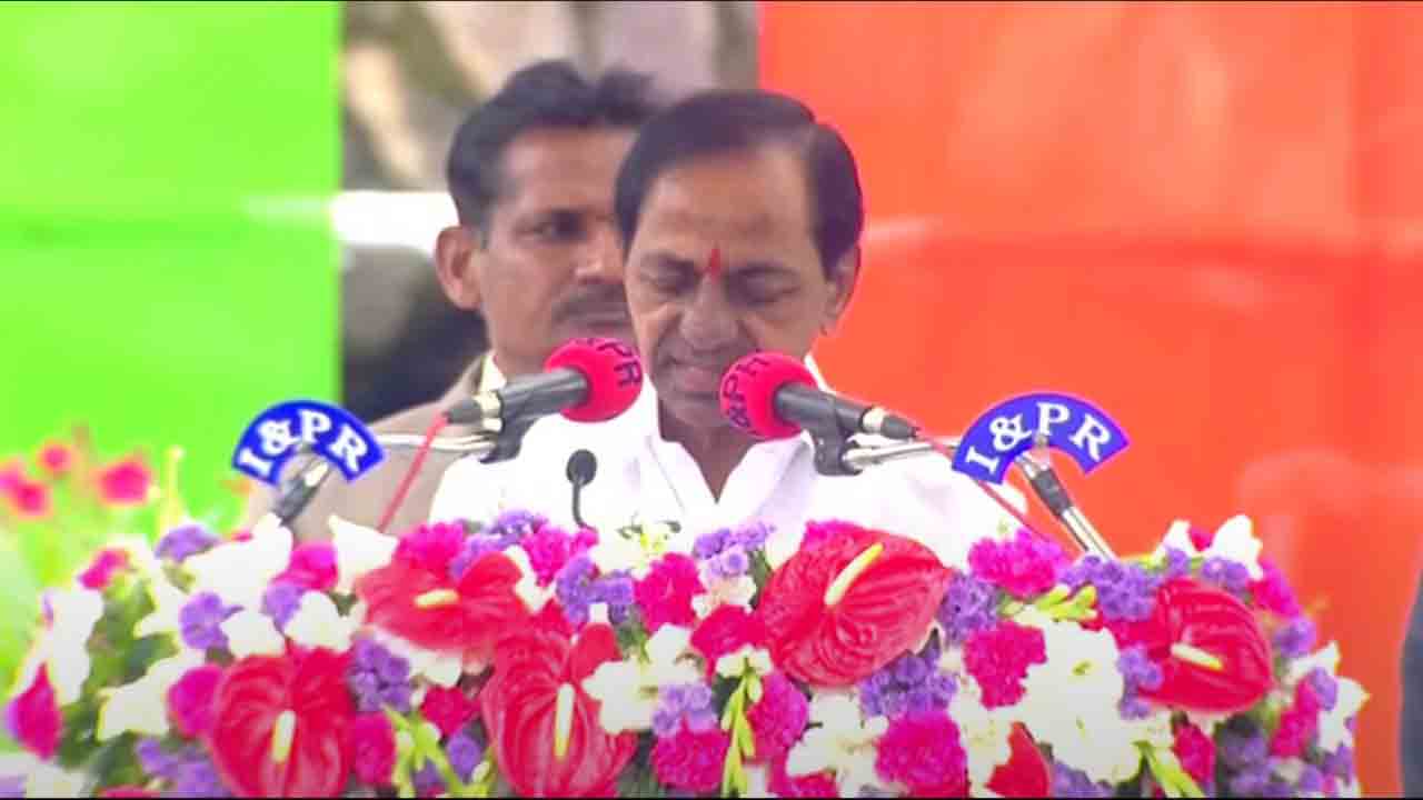 చీకట్లను చీల్చే కాంతిరేఖగా దళితబంధు : సీఎం కేసీఆర్