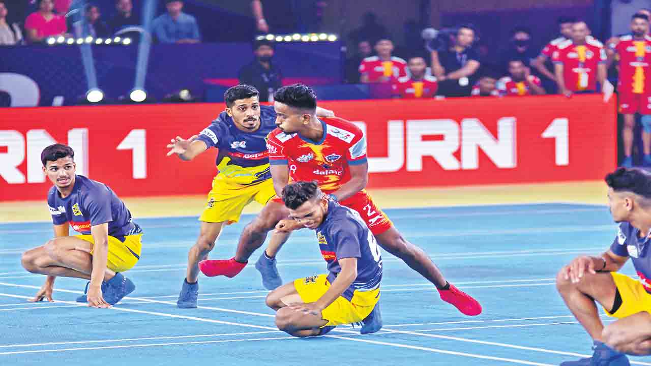 తెలుగు యోధాస్ బోణీ