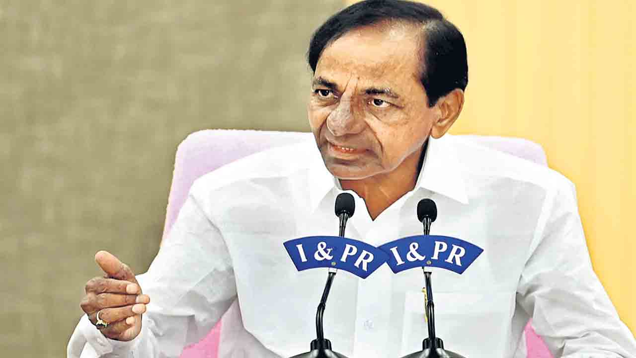 సూటి ప్రశ్న.. సుత్తి జవాబు