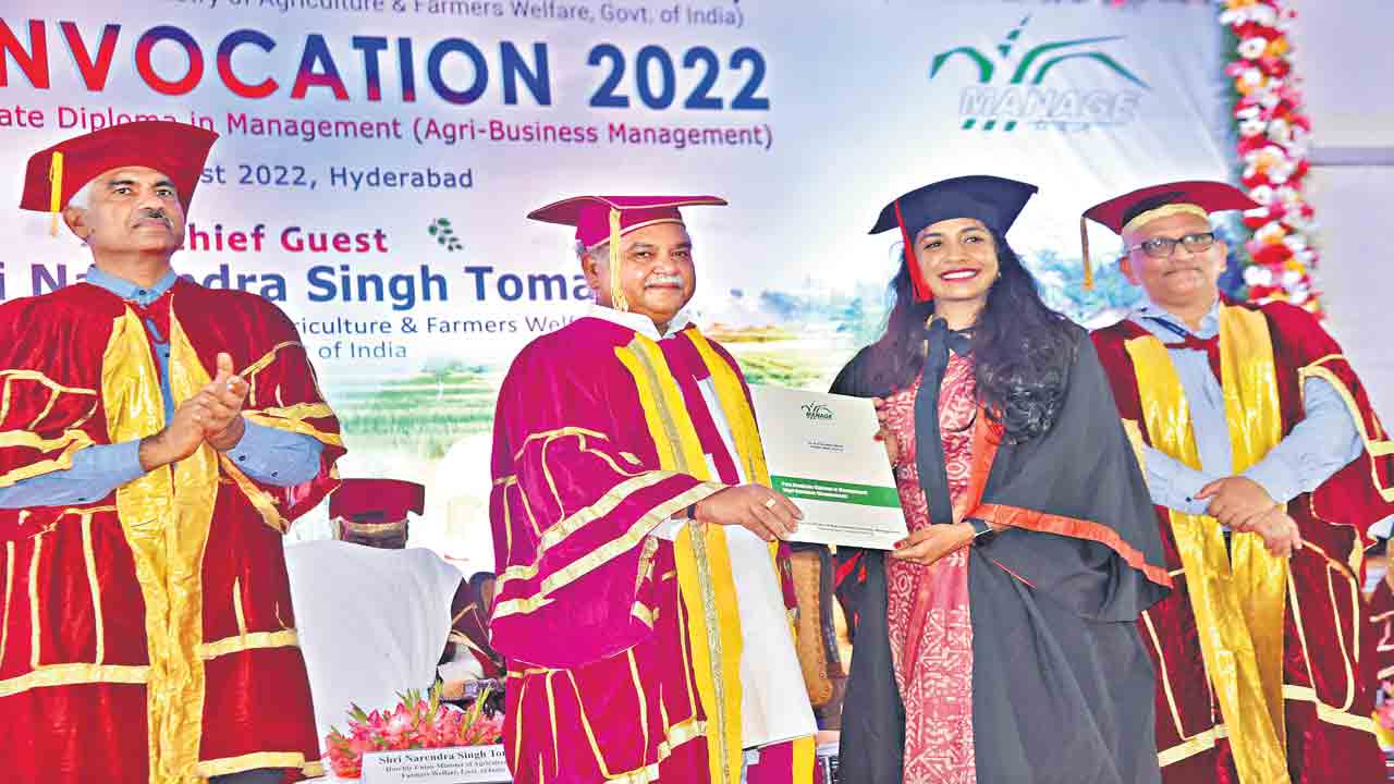 రైతుకు అండగా ఉందాం