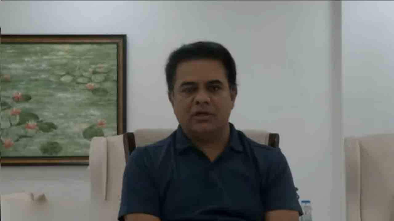 లక్ష్యాలను నిర్ధేశించుకుని యువత ముందుకు వెళ్లాలి: మంత్రి కేటీఆర్‌