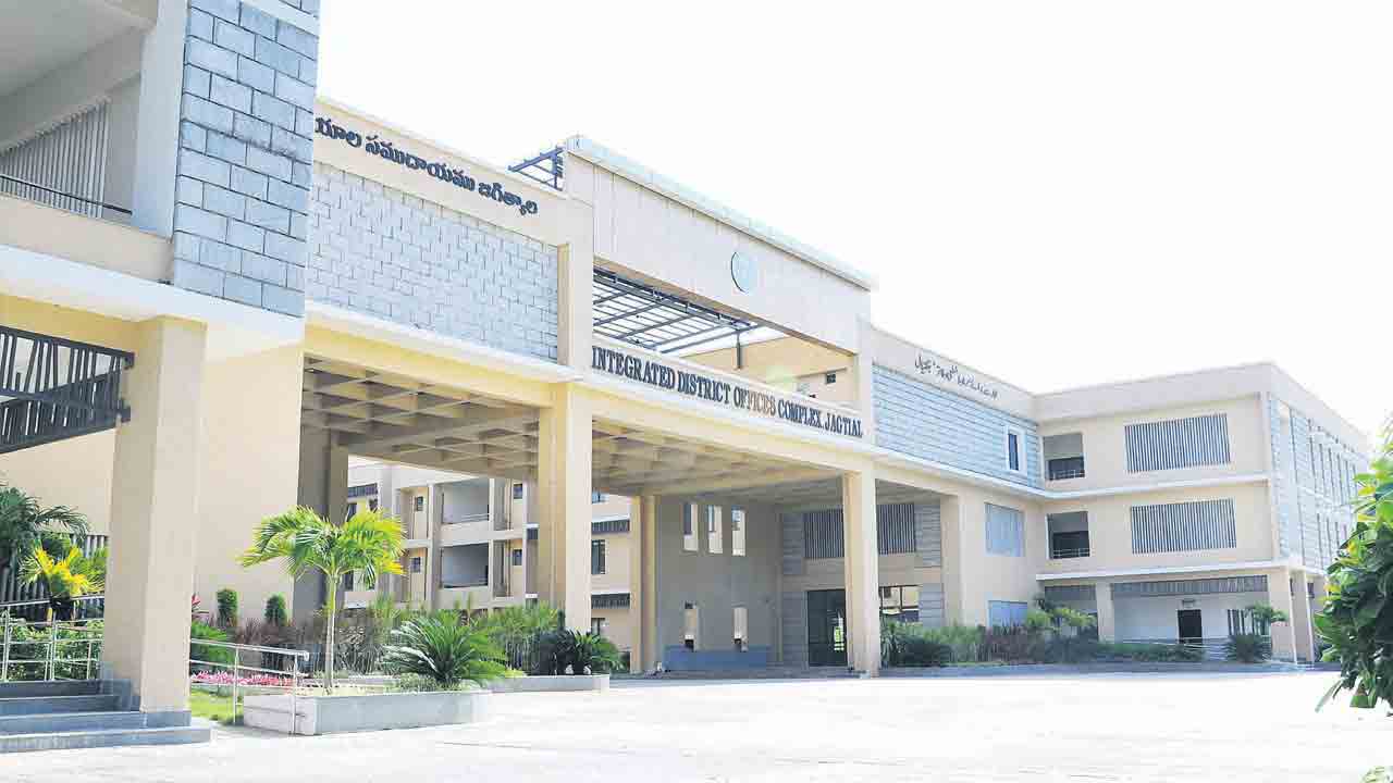 కొలువుదీరనున్న కొత్త కలెక్టరేట్‌