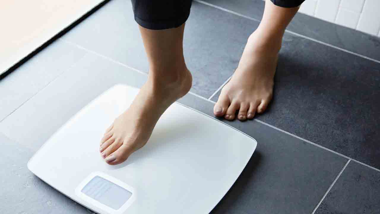 Heavy Weight | అధిక బరువుతో బాధపడుతున్నారా? వీటితో సమస్యకు చెక్‌ పెట్టండి..!