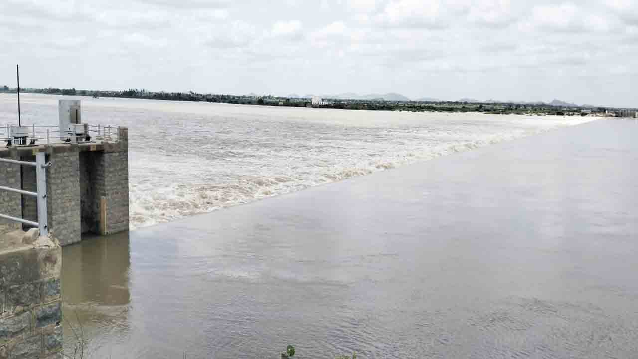 టీబీ డ్యాంకు వరద