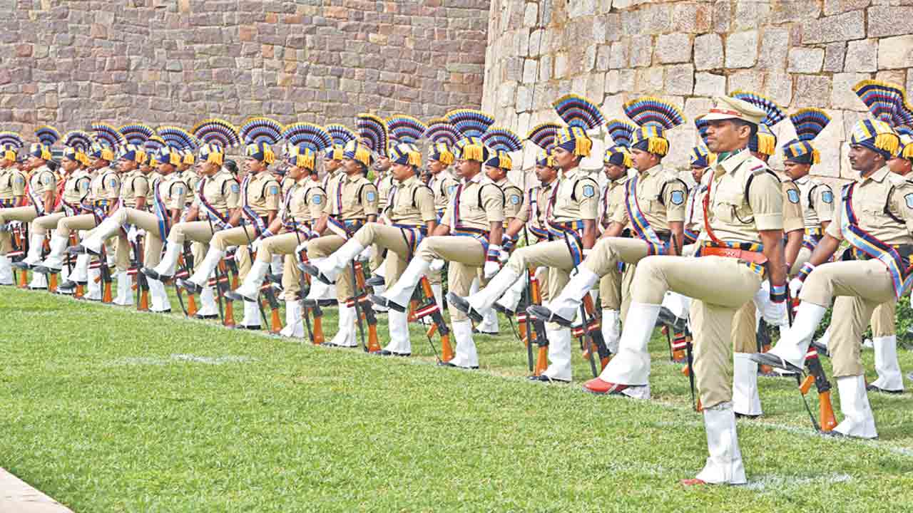 గోల్కొండ, సికింద్రాబాద్‌లలో రేపు ట్రాఫిక్‌ ఆంక్షలు