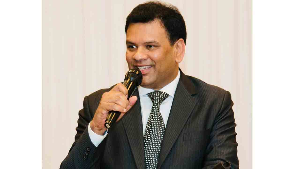 జాతీయ పార్టీని స్వాగతిస్తున్నాం.. : మహేశ్ బిగాల