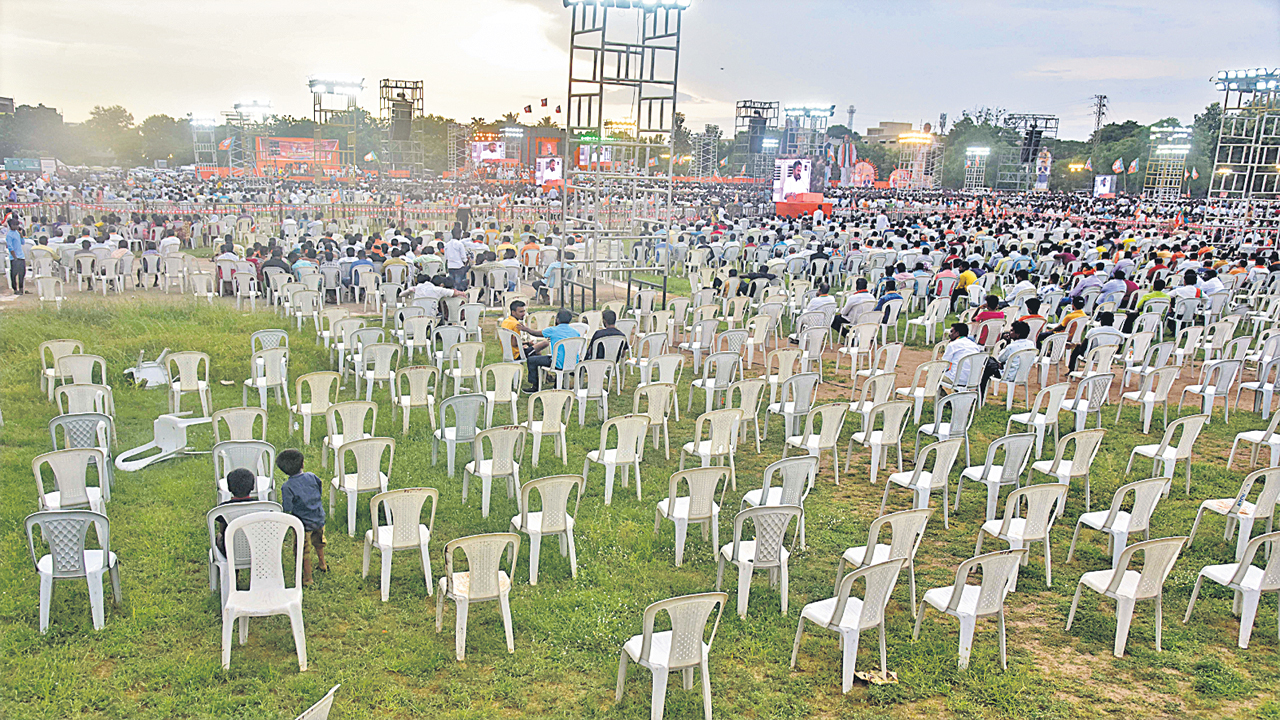 నడ్డా అసలేం మాట్లాడిండు.. అర్థం కాక జనం అయోమయం
