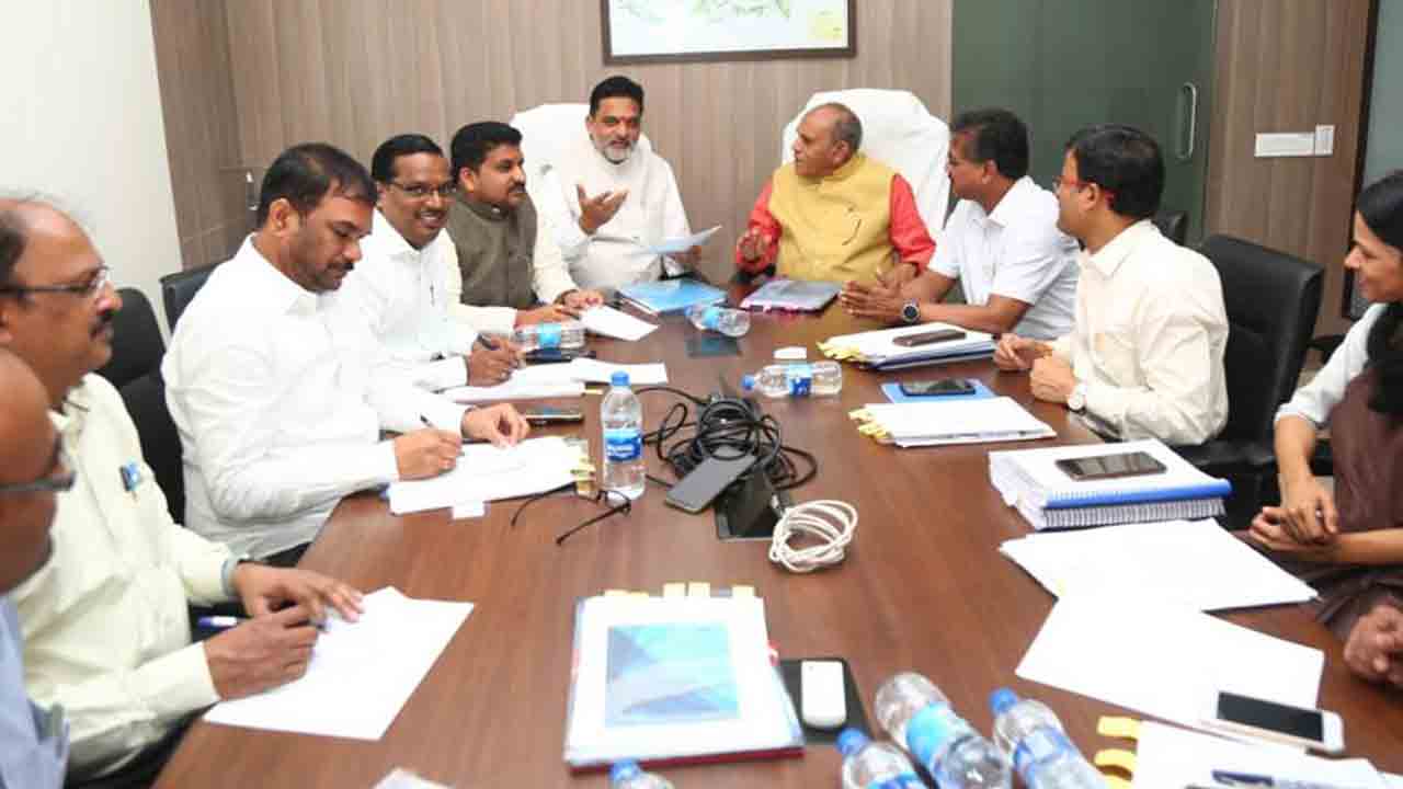 రిజర్వేషన్ల స్థిరీకరణపై అధ్యయనం