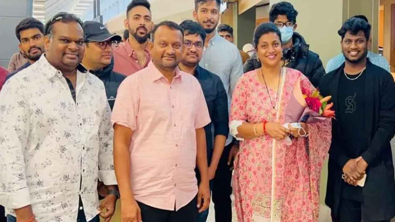 ఆస్ట్రేలియా పర్యటనలో మంత్రి రోజా.. ఘనంగా స్వాగతించిన తెలుగువారు