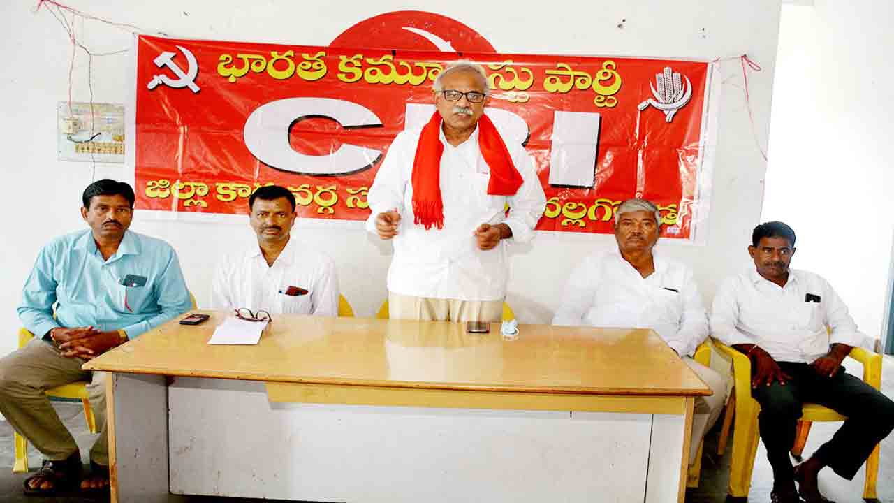 మునుగోడు నుంచే బీజేపీ పతనం ప్రారంభం