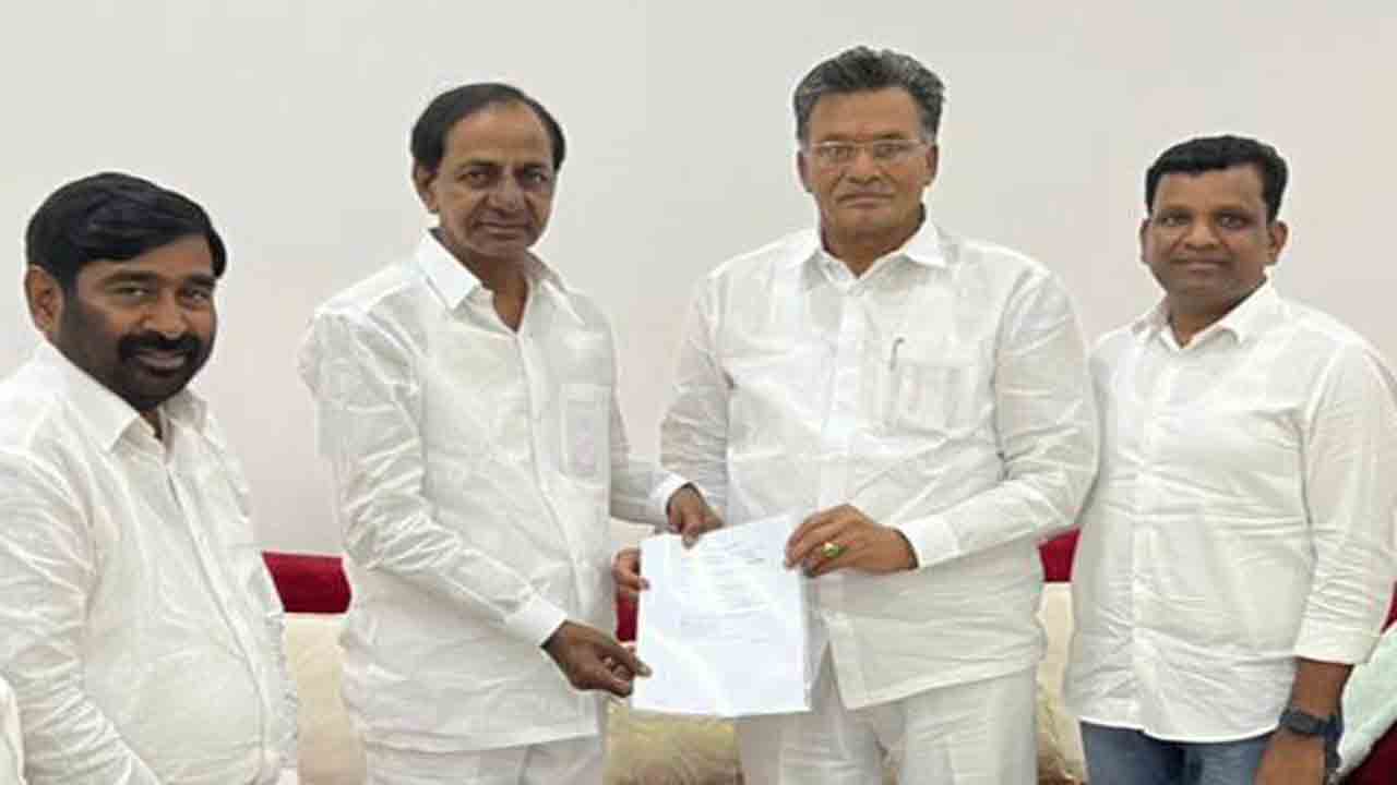 నాలుగోసారి అవకాశం