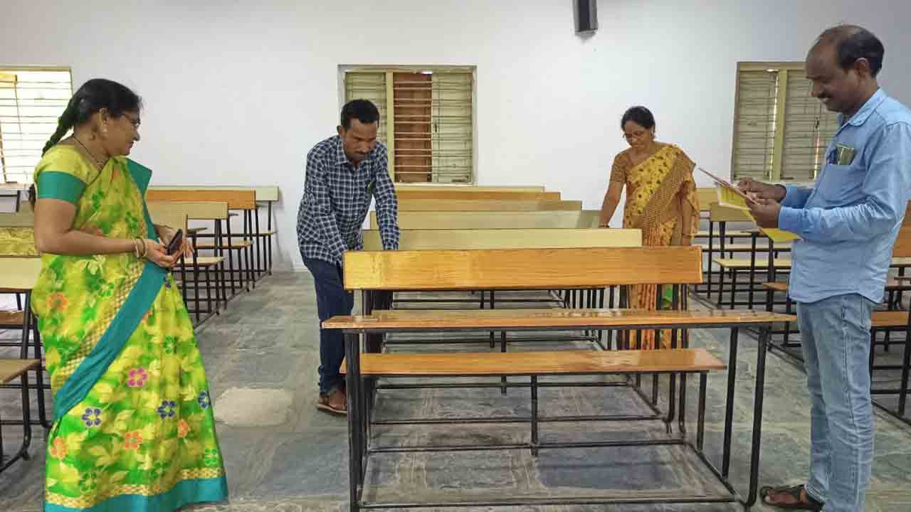 ఇయ్యాల్నే ఎస్‌ఐ ప్రిలిమ్స్‌