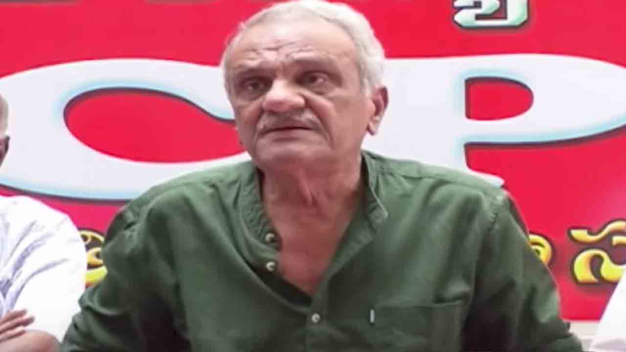 బీజేపీని ఎదుర్కొనేది టీఆర్‌ఎస్సే : సీపీఐ నేత నారాయణ