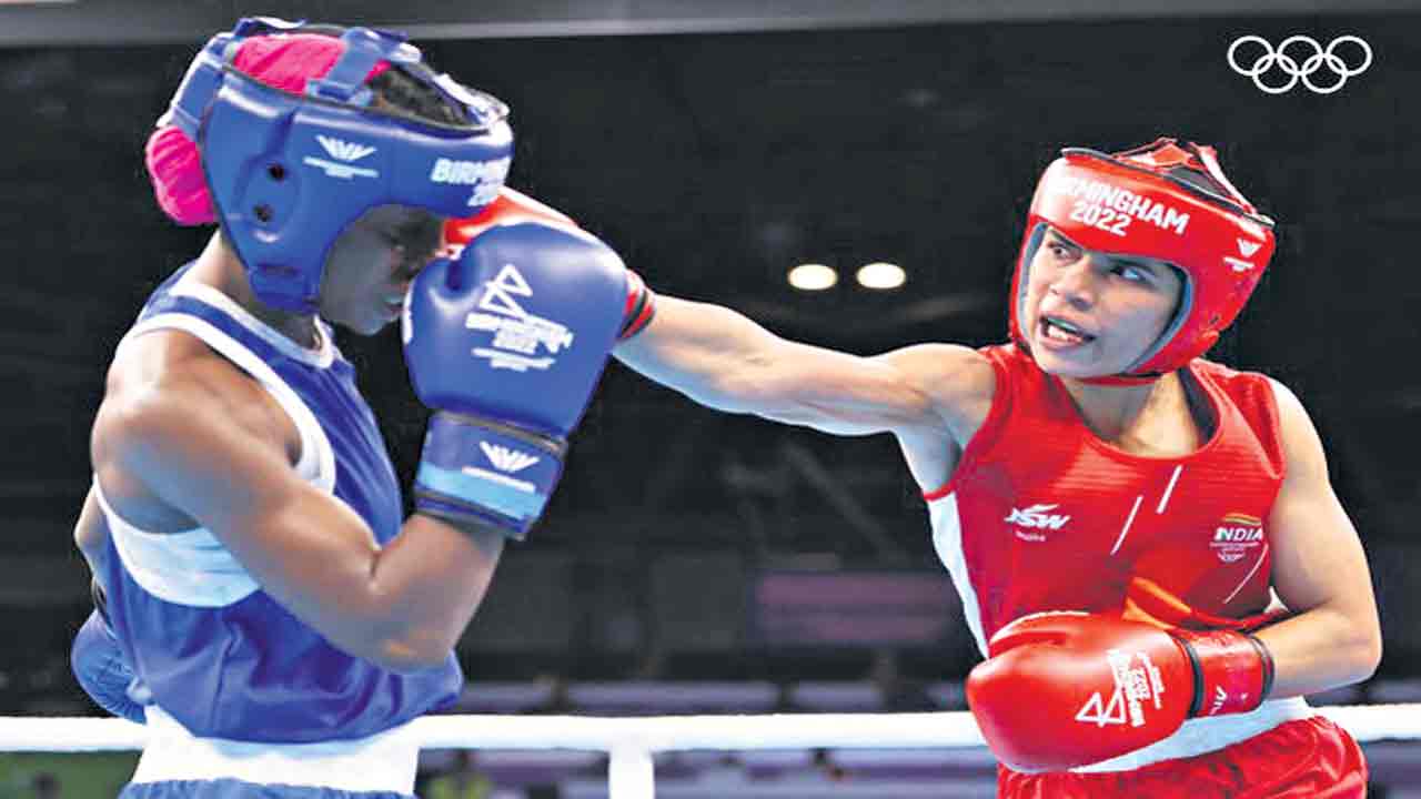 క్వార్టర్స్‌లో నిఖత్‌ జరీన్‌