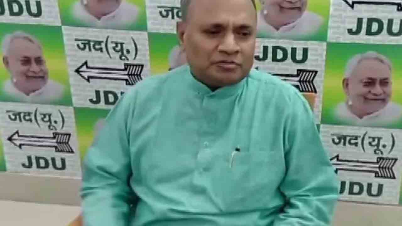 నోటీసులు పంపిన అధిష్ఠానం..! జేడీయూకు ఆర్‌సీపీ సింగ్‌ గుడ్‌బై..