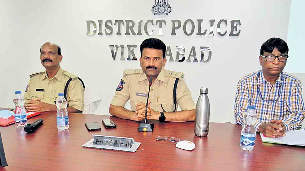 కానిస్టేబుల్‌ పరీక్షను పకడ్బందీగా నిర్వహించాలి