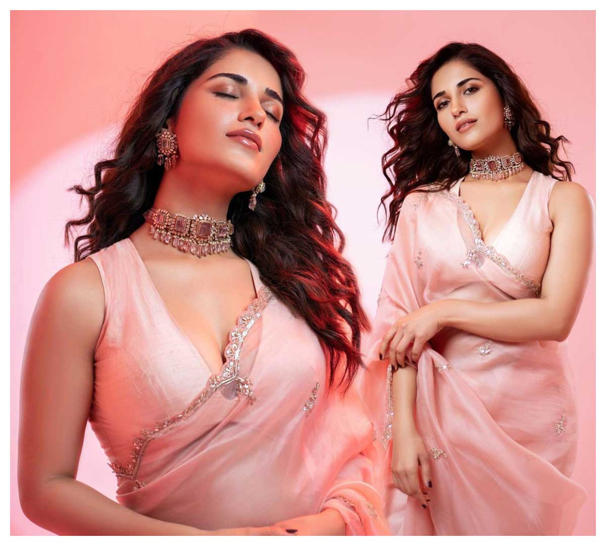 Ruhani Sharma | గులాబీ రంగు చీరలో గుండెను గుంజేస్తున్న రుహాని శర్మ..