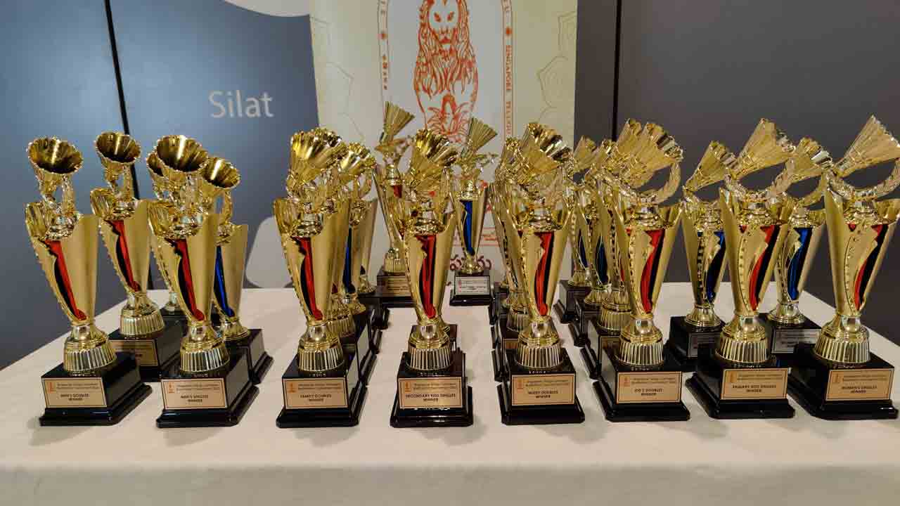 సింగపూర్ తెలుగు సమాజం ఆధ్వర్యంలో ఉత్సాహంగా బ్యాడ్మింటన్ పోటీలు