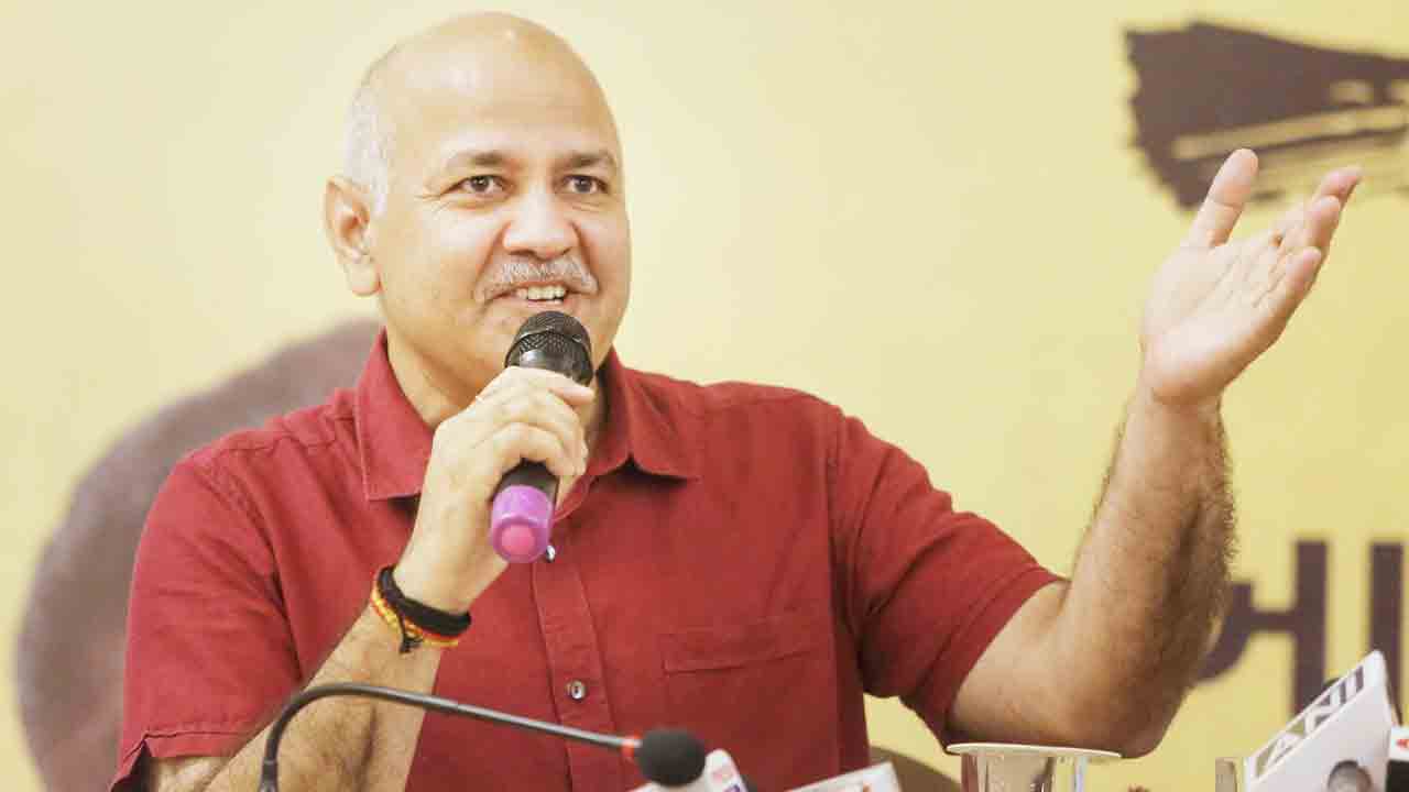 ఆమ్‌ ఆద్మీ పార్టీని చీల్చి బయటకు వస్తే ఢిల్లీకి సీఎంను చేస్తాం.. మనీశ్‌ సిసోడియాకు బీజేపీ ఆఫర్‌