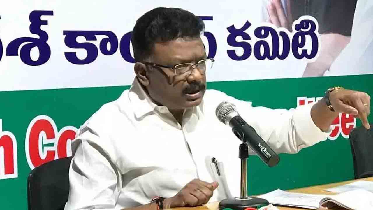 కాంగ్రెస్ పార్టీకి దాసోజు శ్ర‌వ‌ణ్ రాజీనామా