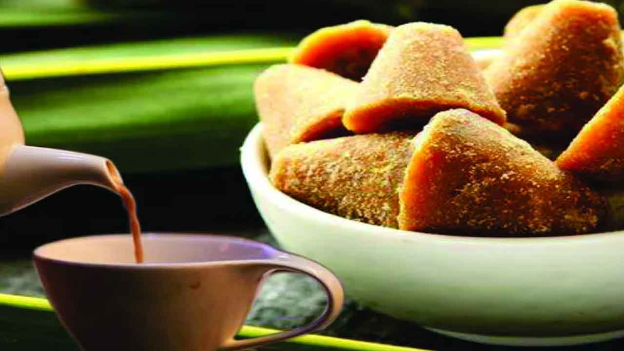 Jaggery Tea | చాయ్‌లో చక్కెర మంచిదా? బెల్లం మంచిదా..? ఏది వాడితే ఆరోగ్యం