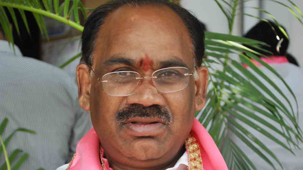 మునుగోడు టికెట్‌ కూసుకుంట్లకే?