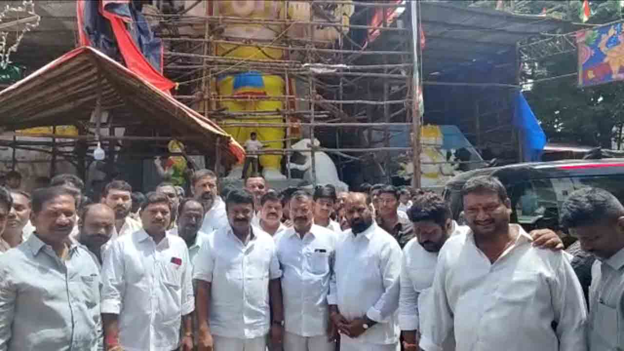 ప్రశాంత వాతావరణంలో గణేశ్‌ ఉత్సవాలు : మంత్రి తలసాని