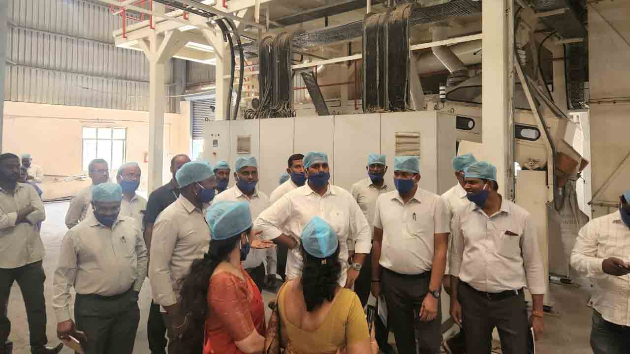 తెలంగాణ ఫుడ్స్ ఫ్యాక్టరీలో మేడె రాజీవ్ సాగర్ ఆకస్మిక తనిఖీ