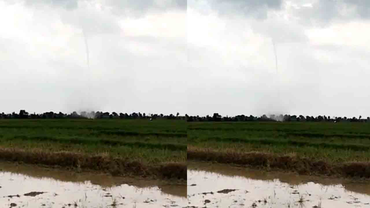 మహబూబాబాద్ జిల్లాలో సుడిగాలులు.. భయపడ్డ కూలీలు.. వీడియో
