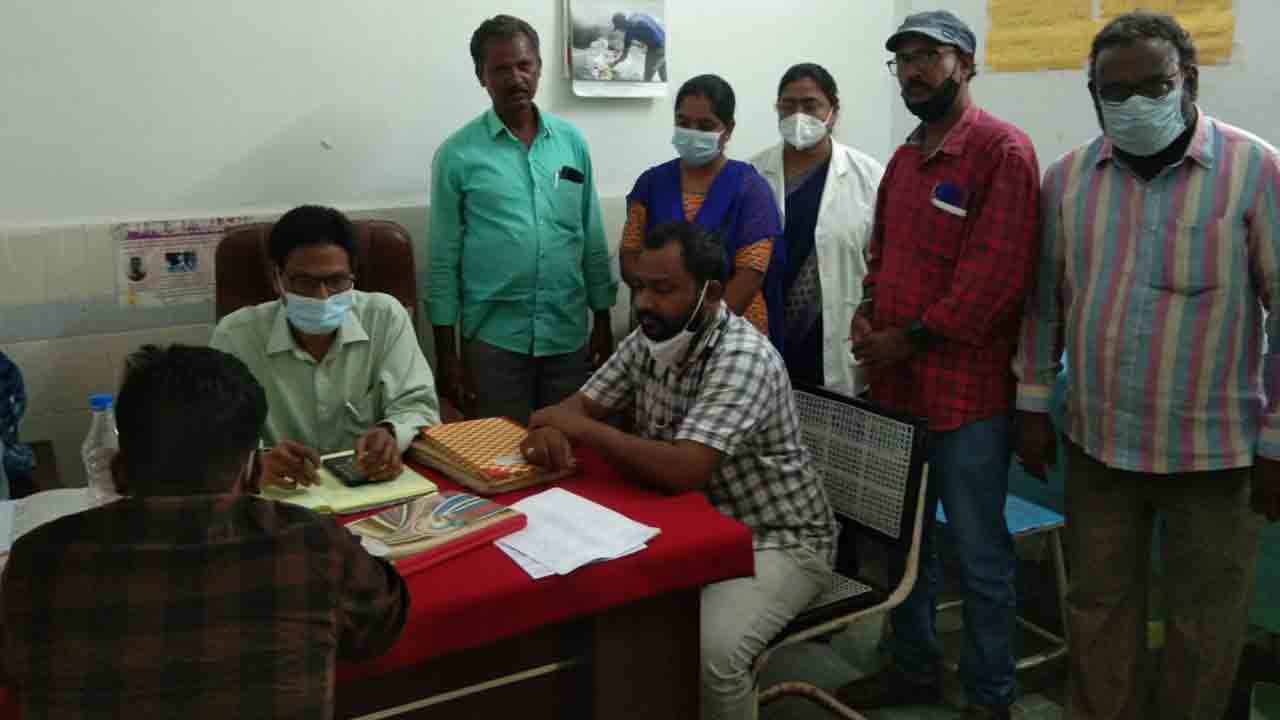 విధుల్లో అలసత్వం వహిస్తే చర్యలు