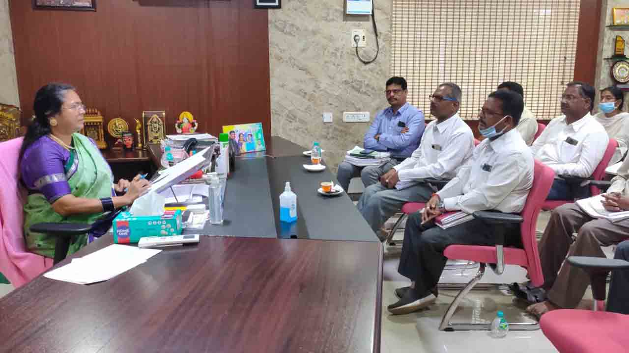 గణేశ్‌ నిమజ్జనానికి పకడ్బందీ ఏర్పాట్లు చేయాలి