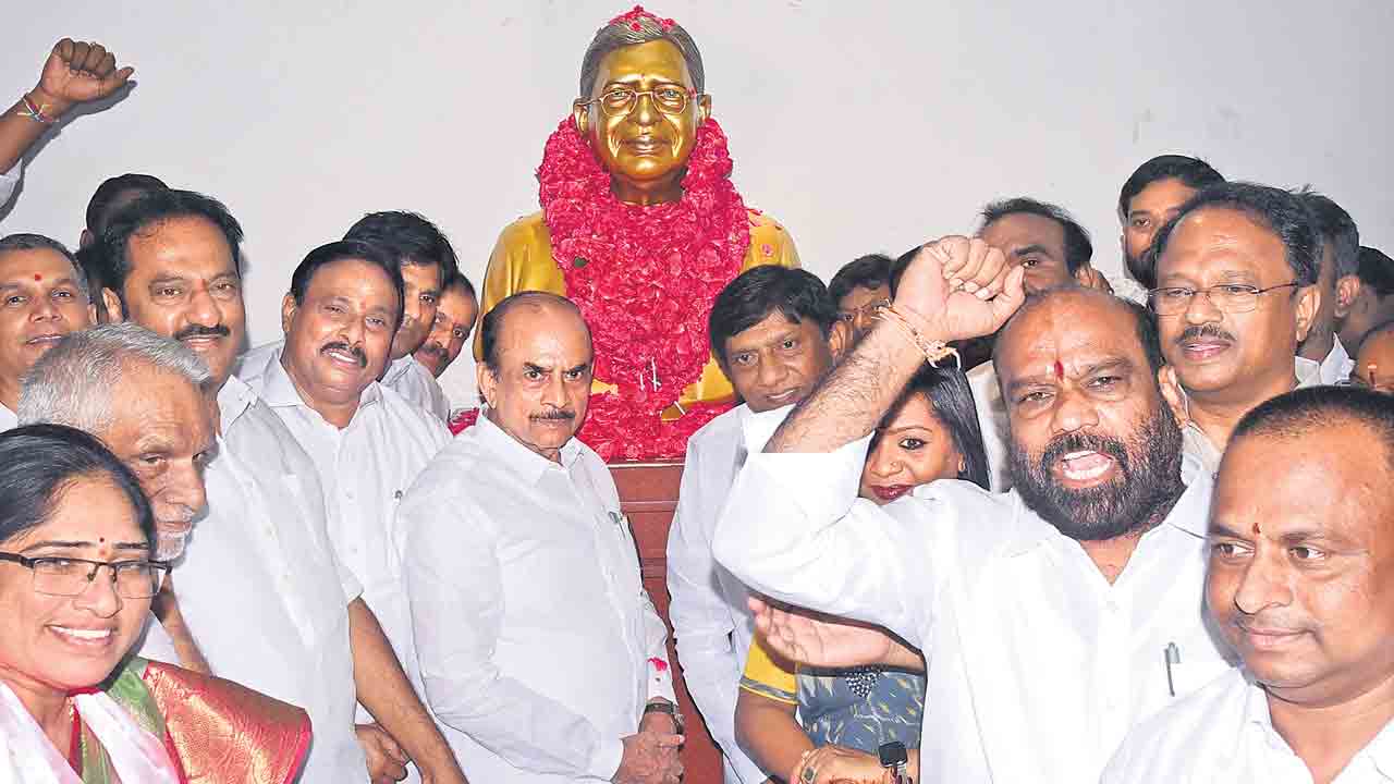 సార్‌ కలలను నిజం చేసిన కేసీఆర్‌