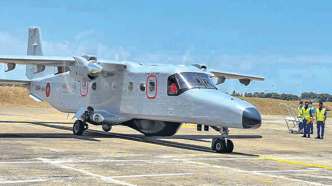 శ్రీలంకకు డోర్నియర్ బహుమానం