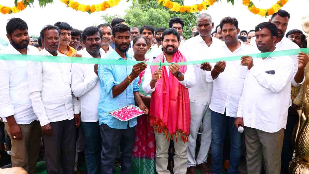 దళిత బంధును సద్వినియోగం చేసుకోవాలి : ఎమ్మెల్యే  ఆనంద్