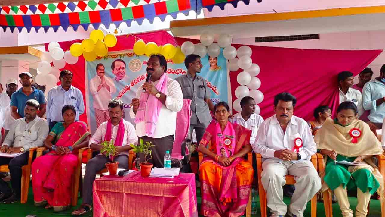 ‘పల్లె ప్రగతి’తో అద్భుత ఫలితాలు : ఎమ్మెల్యే అరూరి