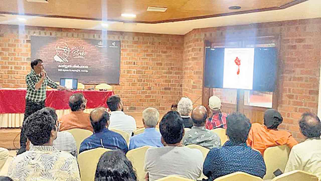 కేరళలో ఘనంగా కార్టూనిస్టు ‘శంకర్‌ పిళ్ళై’ జయంతి