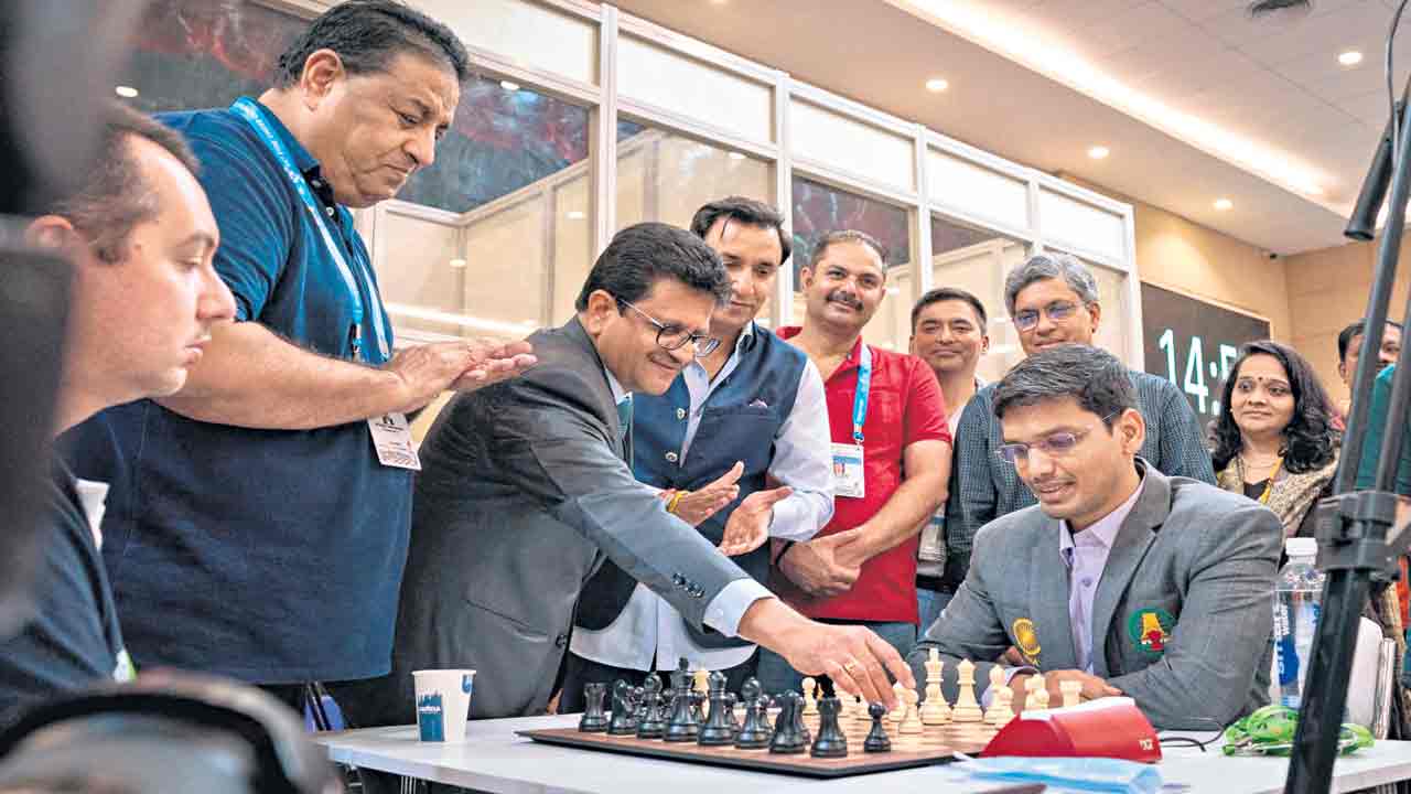 తిరుగులేని ‘మాస్టర్లు’