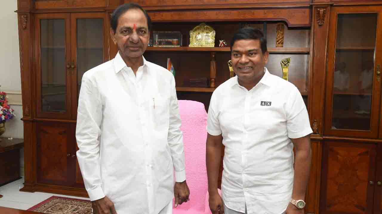 సీఎం కేసీఆర్‌ను కలిసిన ఎమ్మెల్యే జీవన్ రెడ్డి