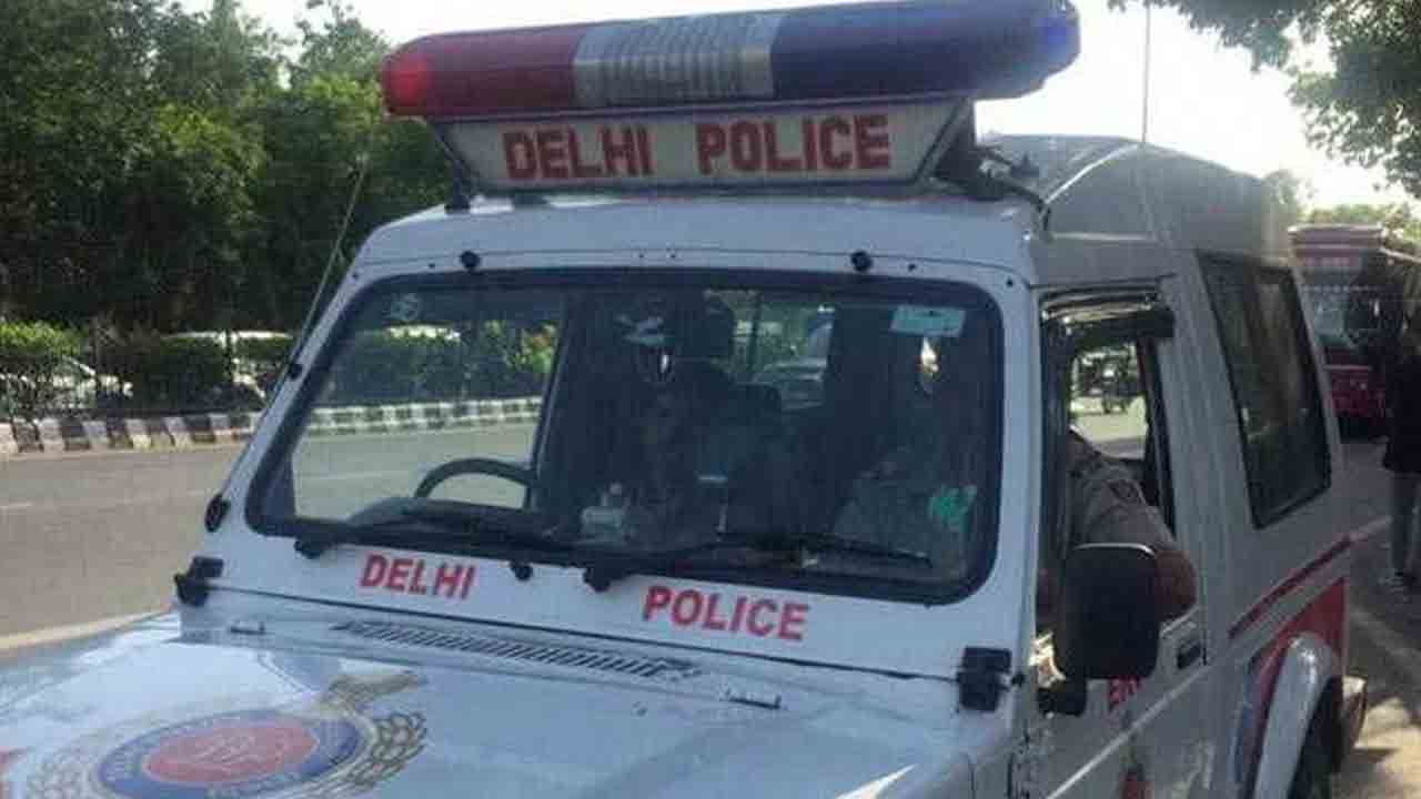 దొంగ‌త‌నం నెపంతో 24 గంట‌లు న‌గ్నంగా బంధించారు..