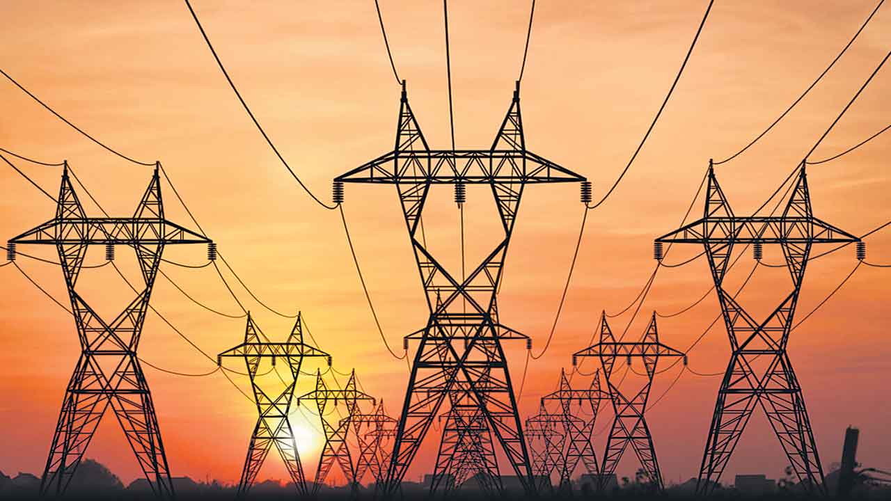 మన కరెంటుపై కేంద్ర సర్కారు కక్ష