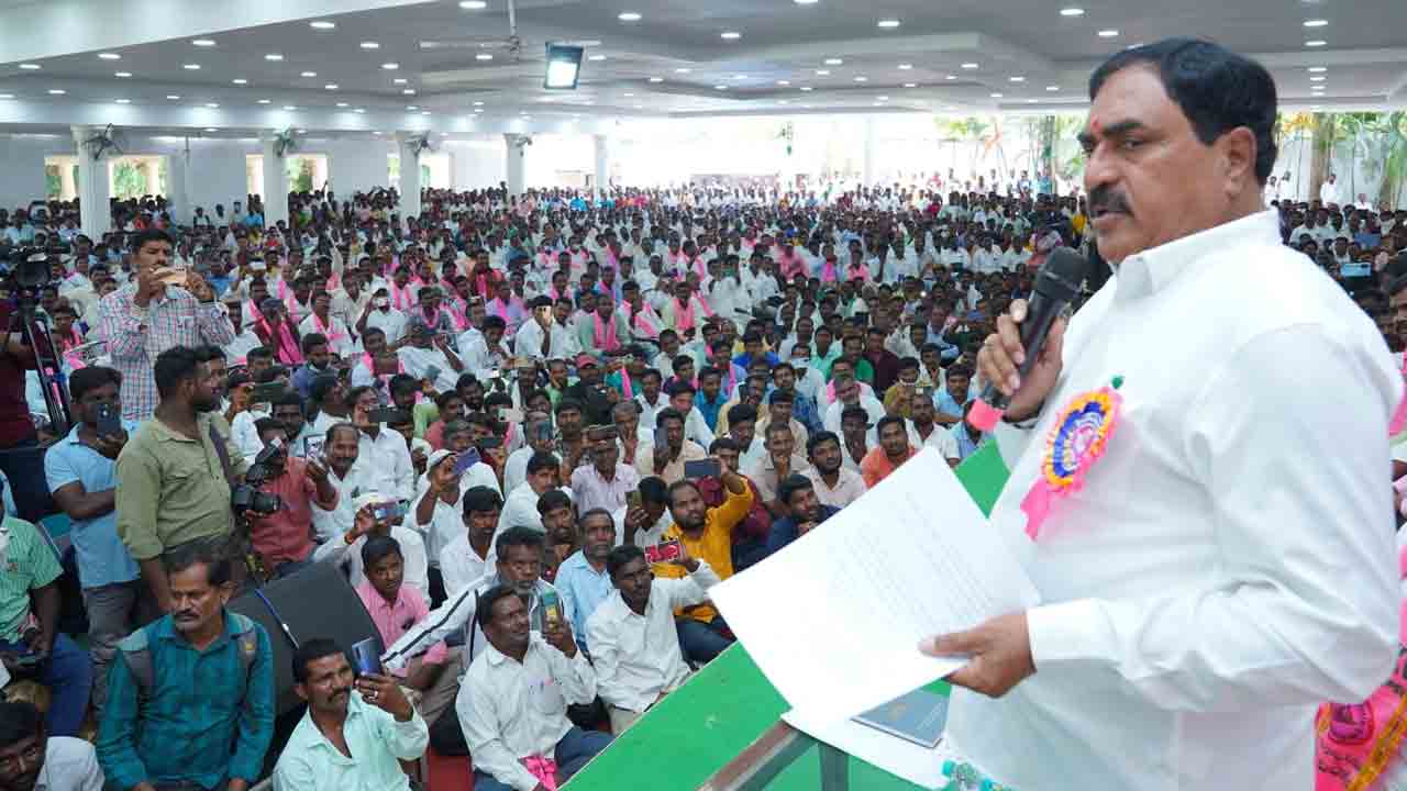 ఉపాధి హామీని నిలిపివేసేందుకు కేంద్రం కుట్ర : మంత్రి ఎర్రబెల్లి