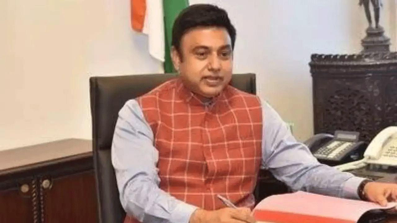 “వరుస ఫ్లాప్లు ఎదురైనా బాలీవుడ్ స్టార్లు వాస్తవాన్ని గ్రహించడం లేదు”