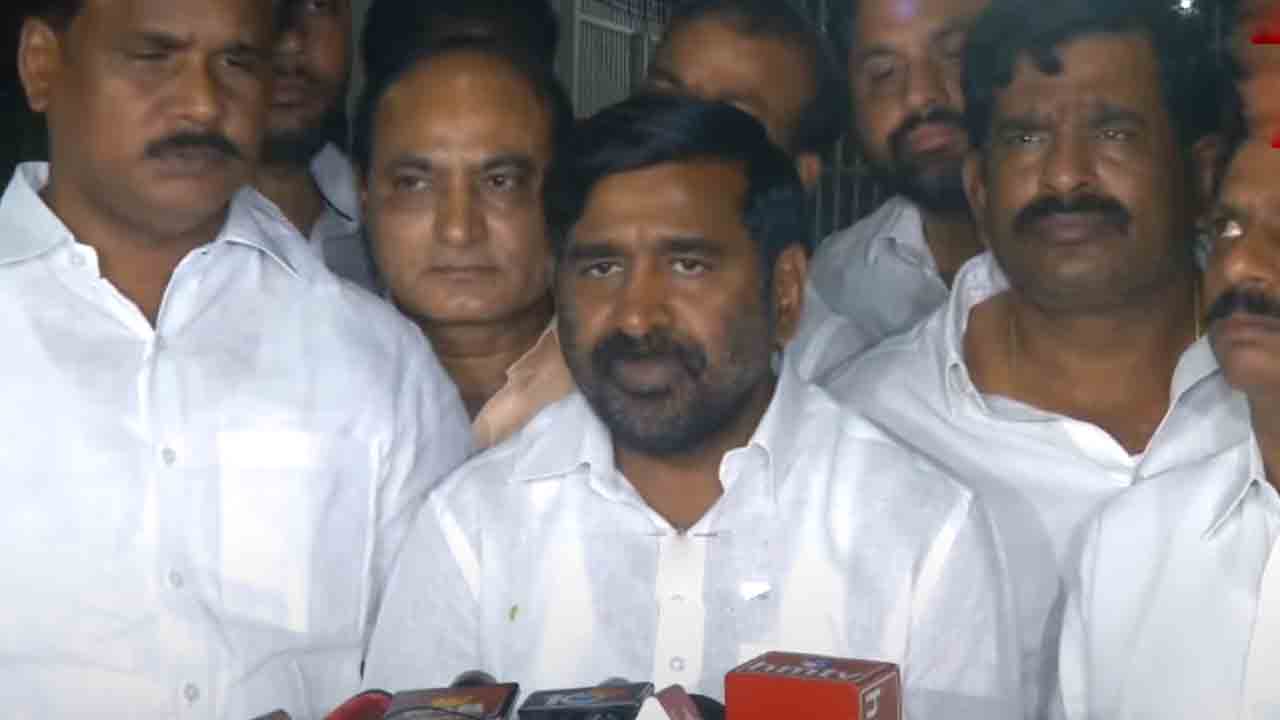 మునుగోడు టీఆర్ఎస్‌లో అసంతృప్తులు లేవు : మంత్రి జ‌గ‌దీశ్ రెడ్డి